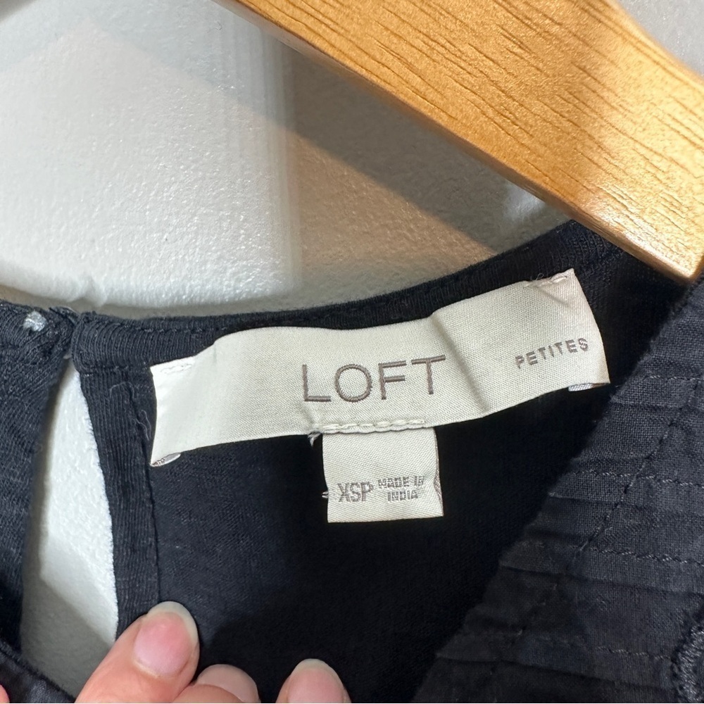 Loft petite Petite Ric Rac Yoke Mixed Media Top - Picture 3 of 7